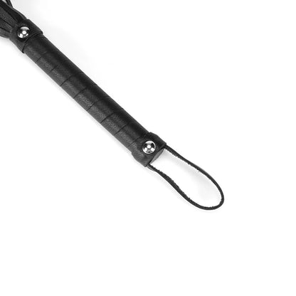 Black Bond Leather Flogger