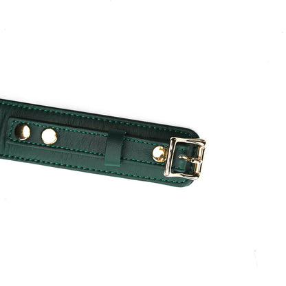 Mossy Chic Leather Bondage Collar with Leash